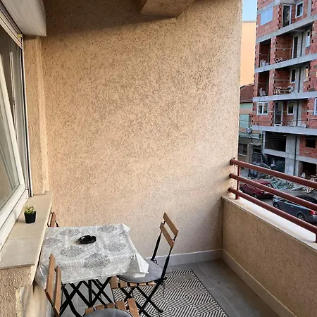 Modern Comfort Apartment, Near Center *